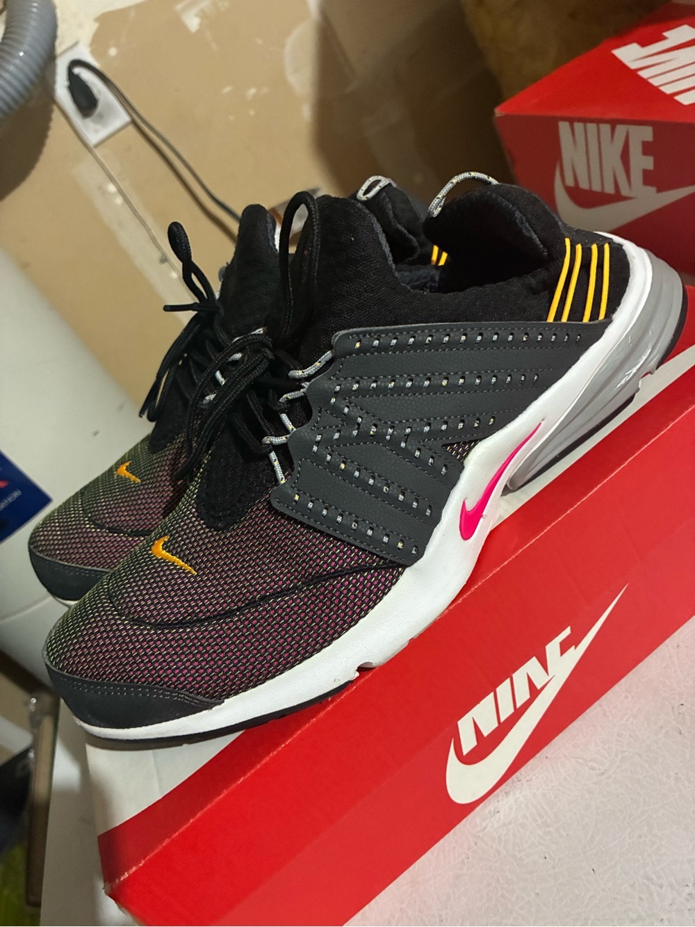 Vintage Nike Lunar Presto Black/Pink flash/Charcoal Blue Size 9 579915-060
